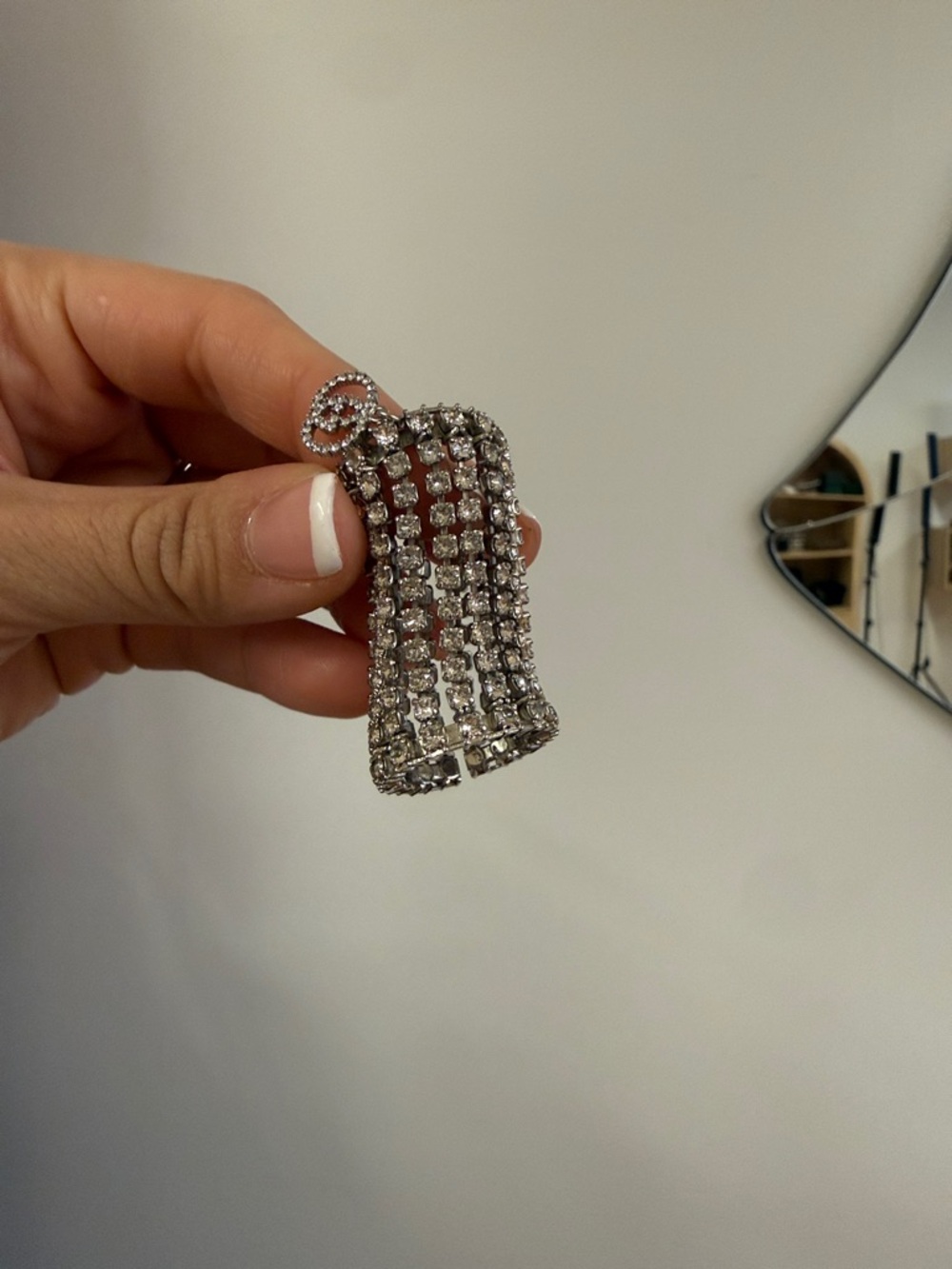 Gucci Silver Crystal Embellished Ring - Picture 5 of 7